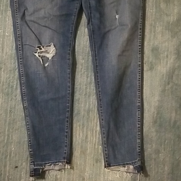 Curvy High Rise Skinny - Picture 2 of 2